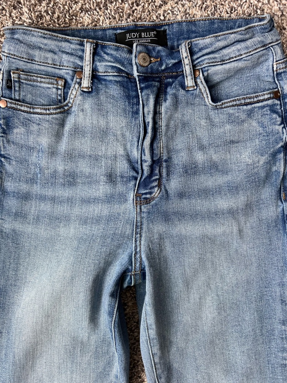 Judy Blue Raw Hem Flare Jeans w/High Rise size 5/27 - Picture 2 of 10